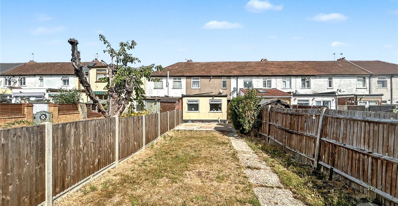 3 bedroom house for sale in South Welling | Robinson Jackson