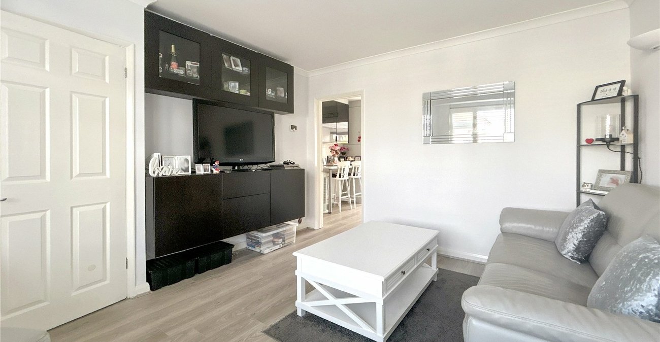 2 bedroom house for sale in South Welling | Robinson Jackson