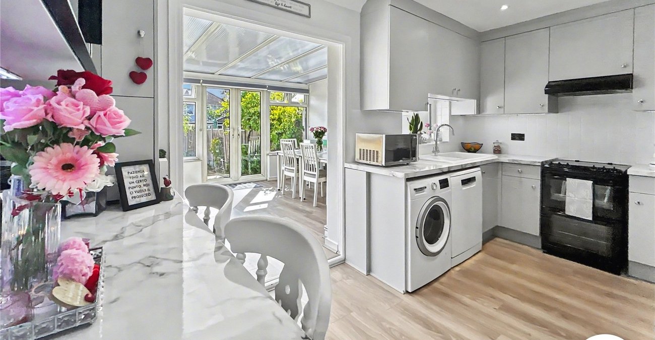 2 bedroom house for sale in South Welling | Robinson Jackson