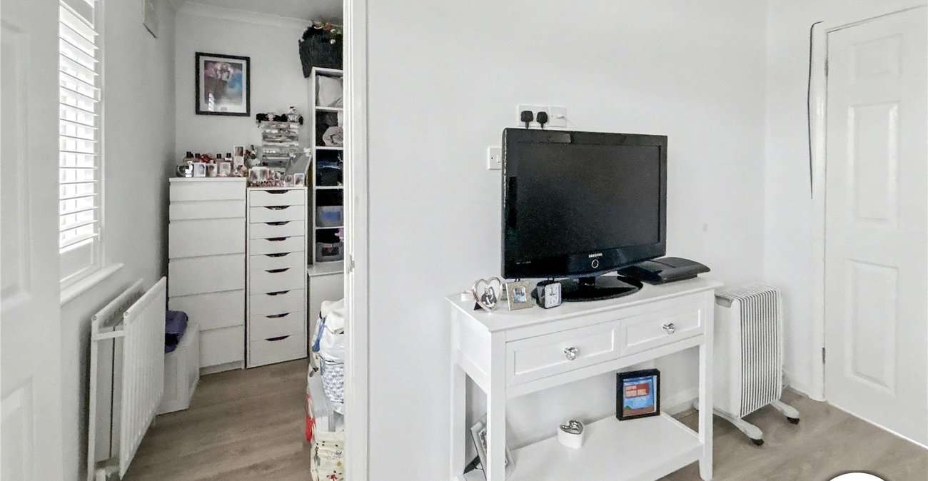 2 bedroom house for sale in South Welling | Robinson Jackson