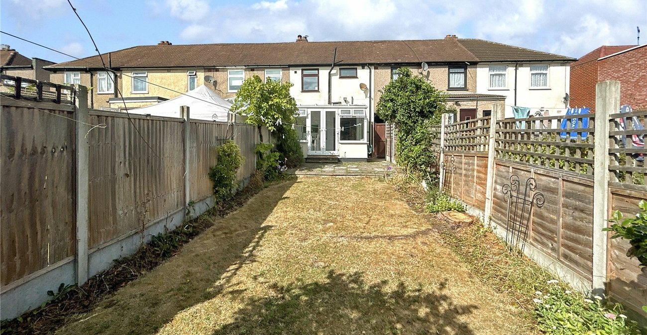 2 bedroom house for sale in South Welling | Robinson Jackson