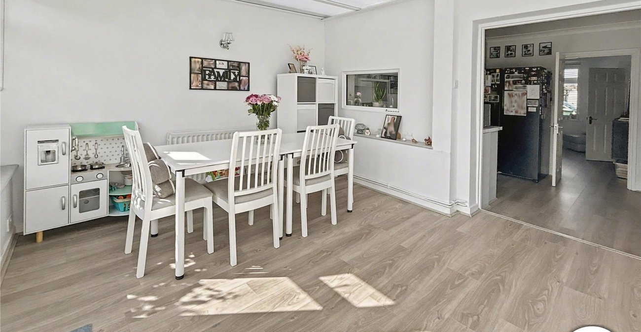 2 bedroom house for sale in South Welling | Robinson Jackson