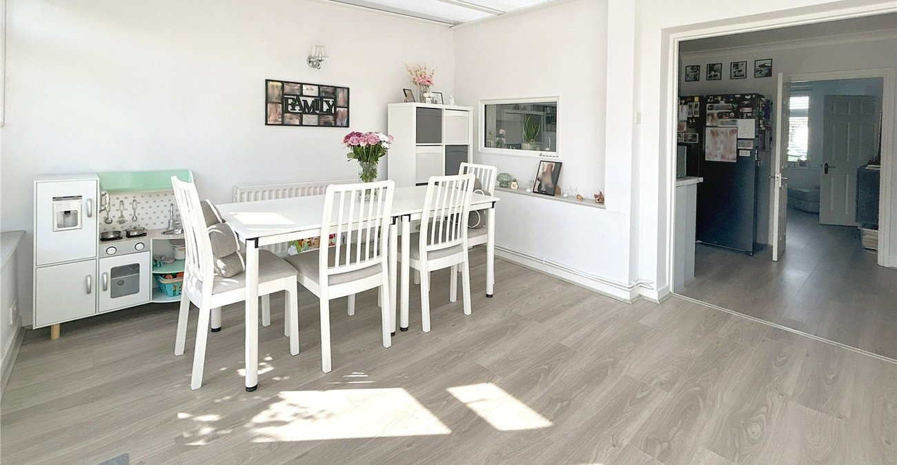 2 bedroom house for sale in South Welling | Robinson Jackson