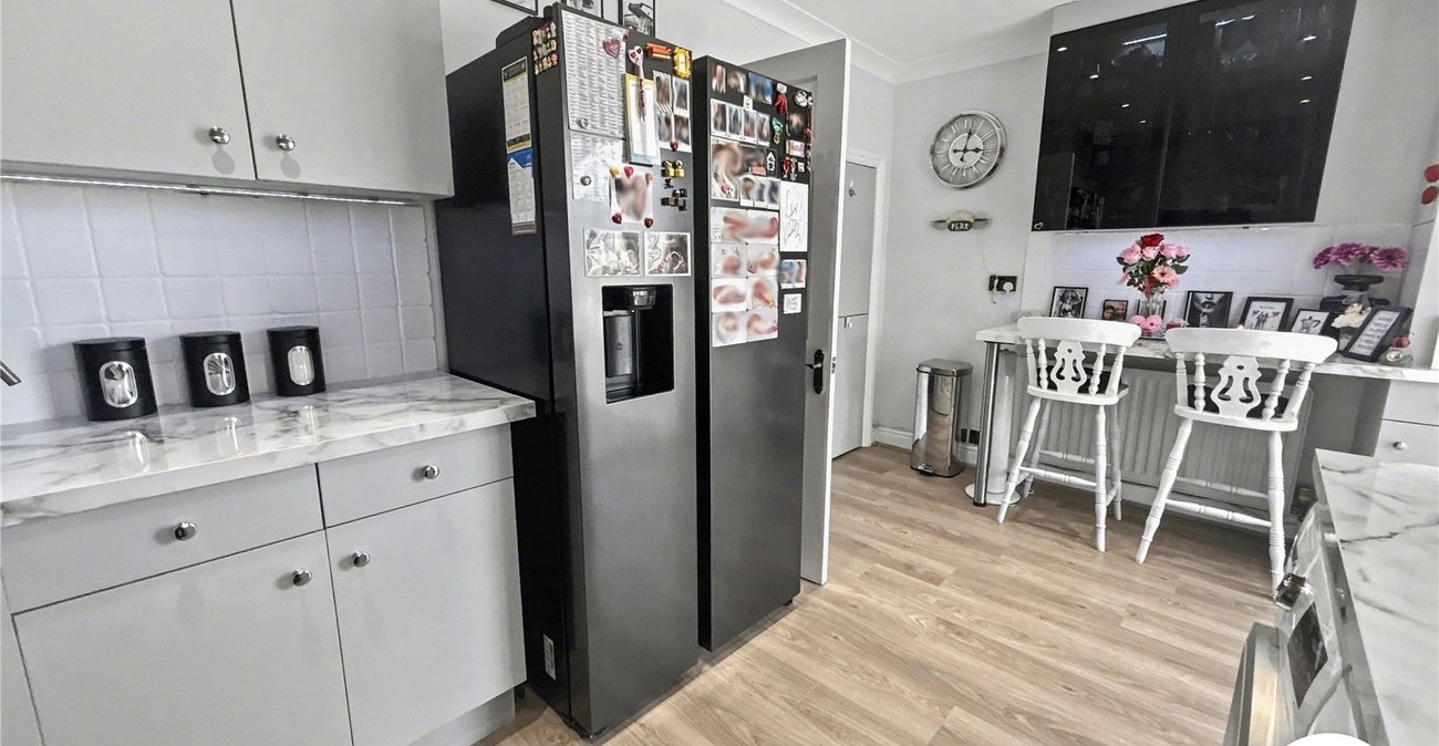 2 bedroom house for sale in South Welling | Robinson Jackson