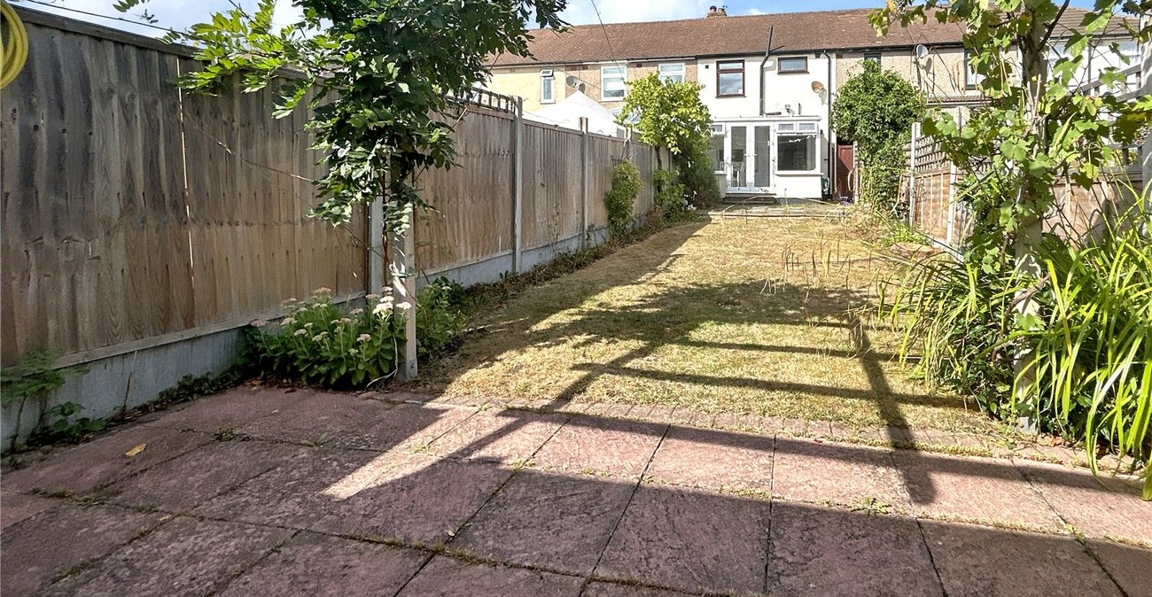 2 bedroom house for sale in South Welling | Robinson Jackson