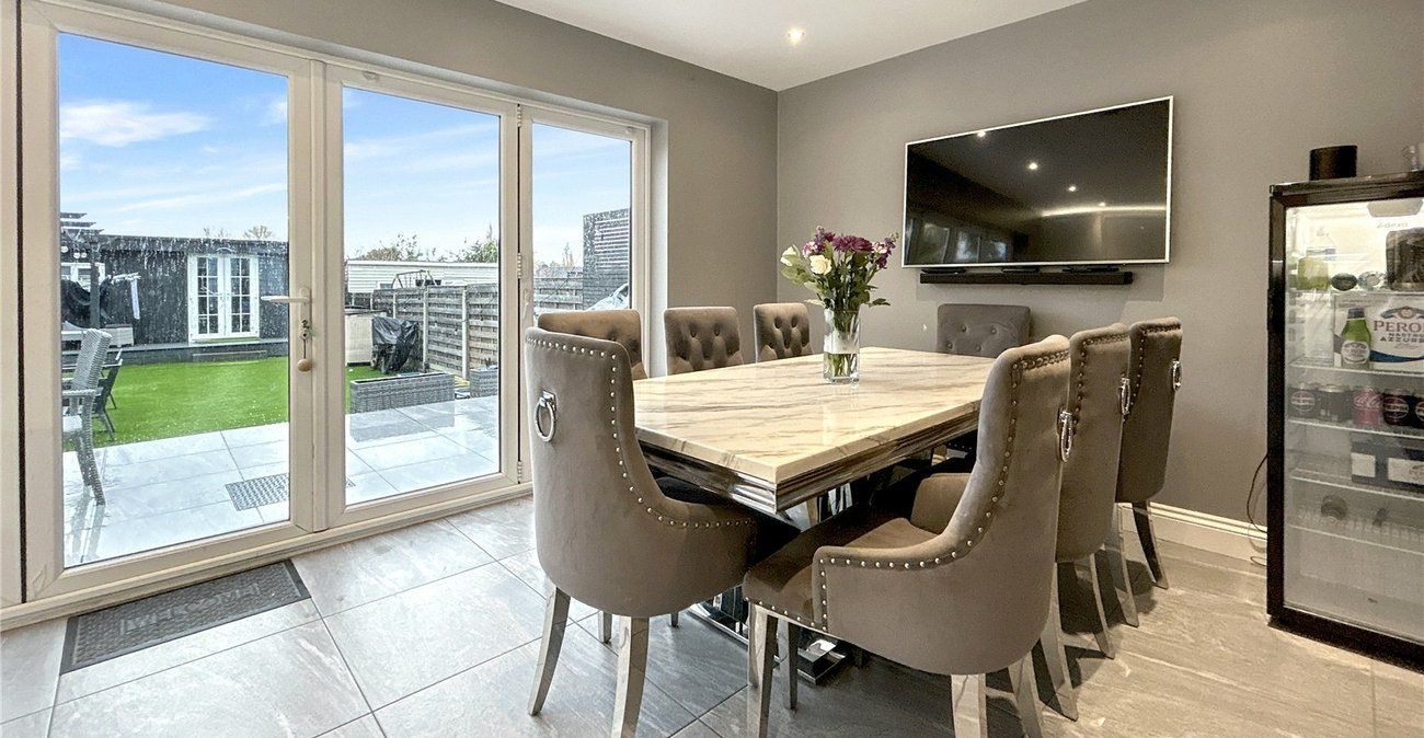 3 bedroom house for sale in South Welling | Robinson Jackson