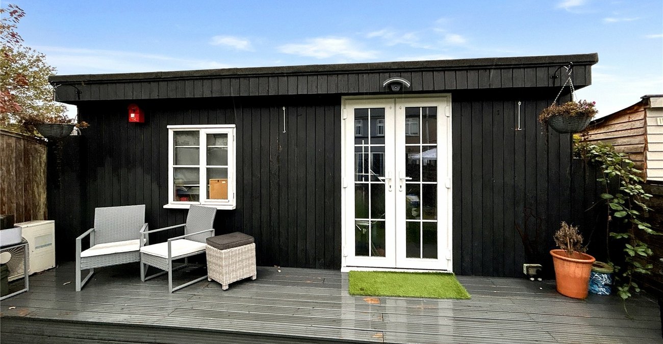 3 bedroom house for sale in South Welling | Robinson Jackson