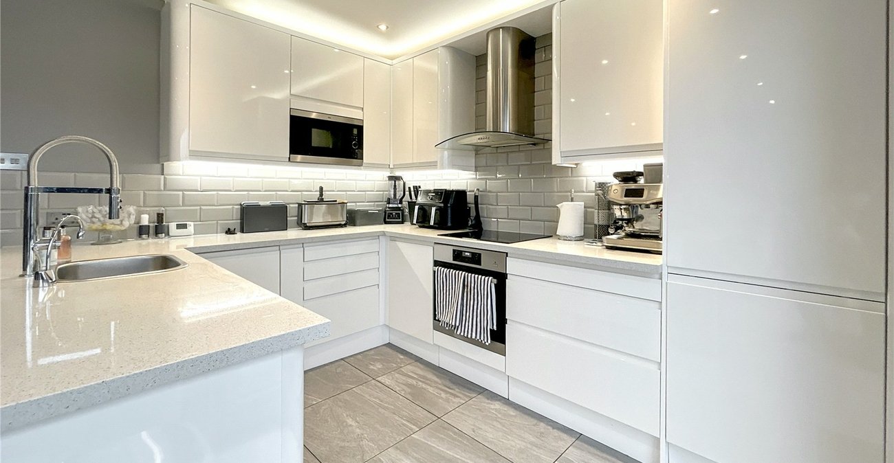 3 bedroom house for sale in South Welling | Robinson Jackson