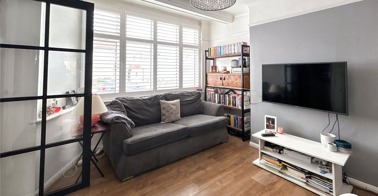 3 bedroom house for sale in South Welling | Robinson Jackson