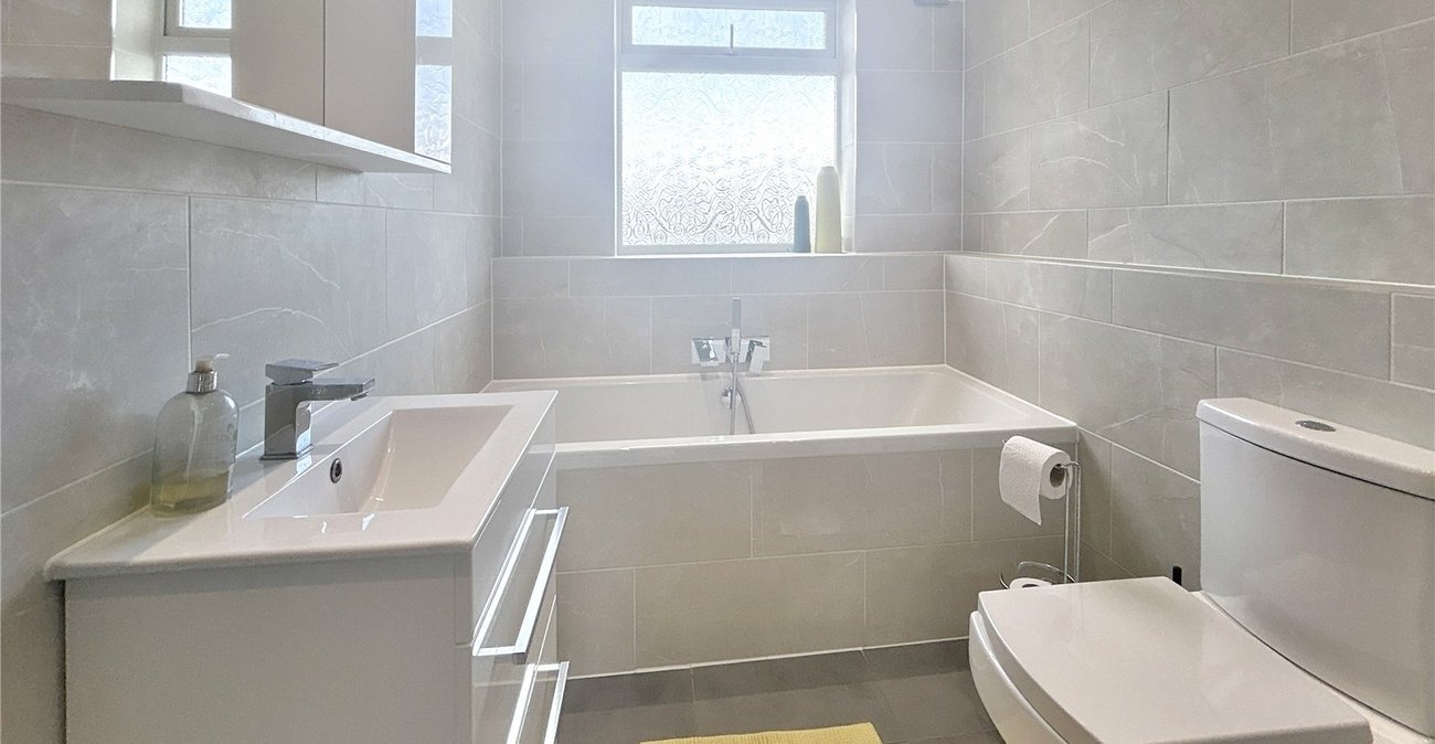 3 bedroom house for sale in Welling | Robinson Jackson