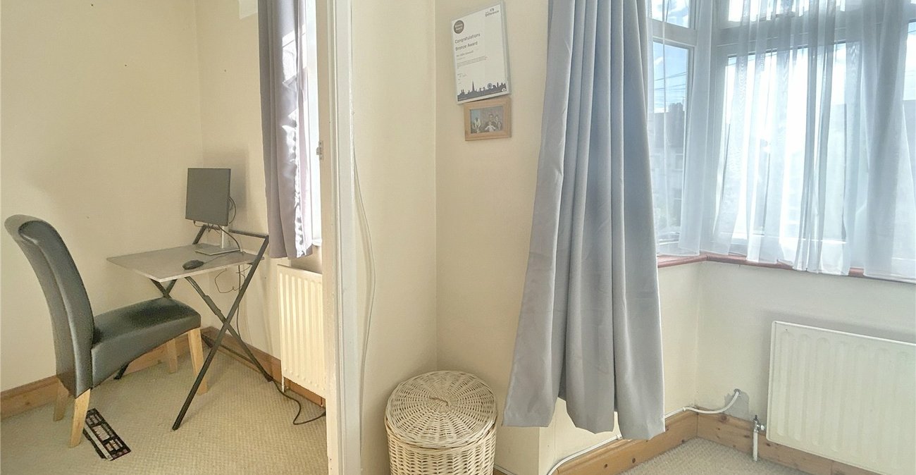 3 bedroom house for sale in Welling | Robinson Jackson