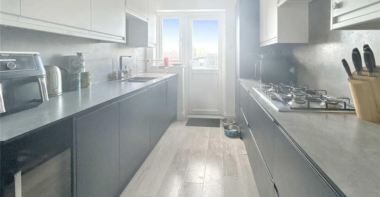 3 bedroom house for sale in Welling | Robinson Jackson