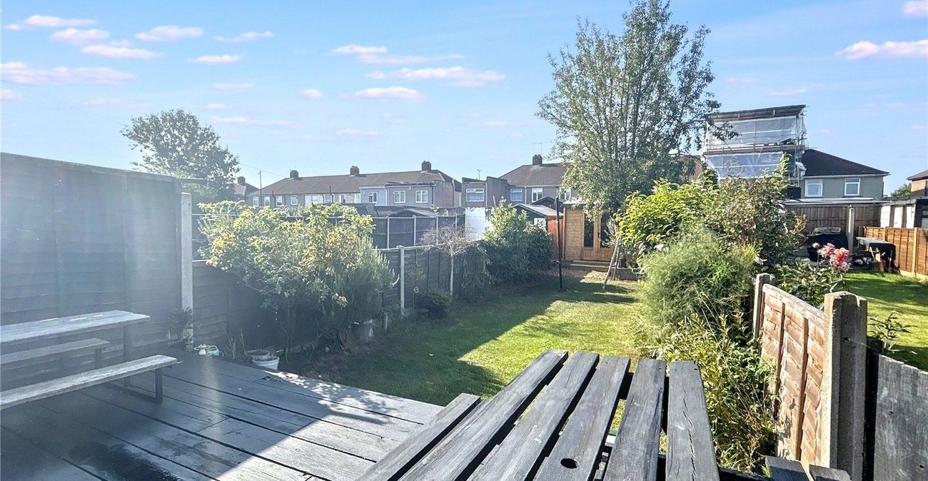 3 bedroom house for sale in Welling | Robinson Jackson