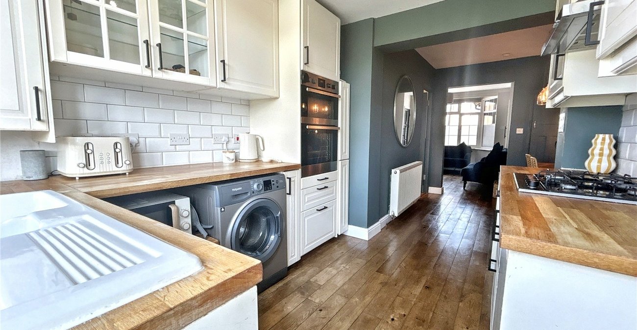 3 bedroom house for sale in Welling | Robinson Jackson