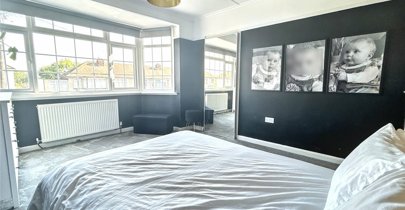 3 bedroom house for sale in Welling | Robinson Jackson