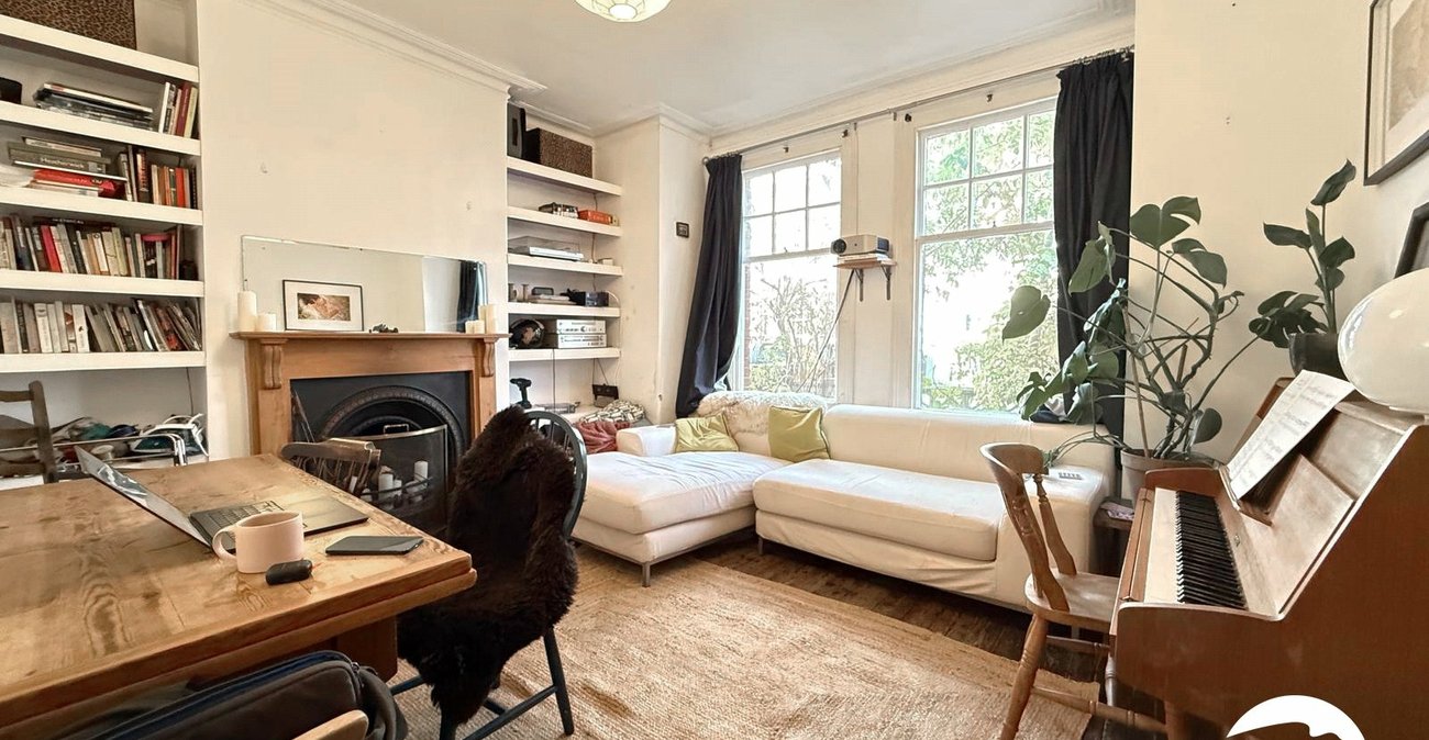 3 bedroom house for sale in Ladywell | Robinson Jackson