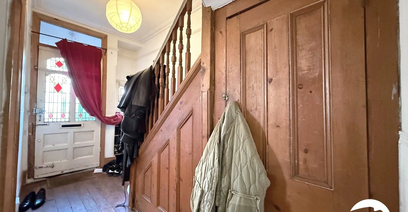 3 bedroom house for sale in Ladywell | Robinson Jackson