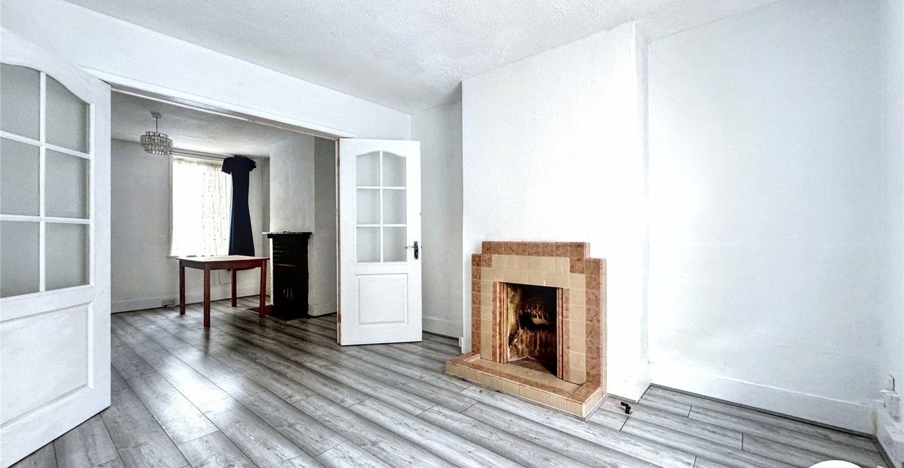 2 bedroom house for sale in Maidstone | Robinson Michael & Jackson