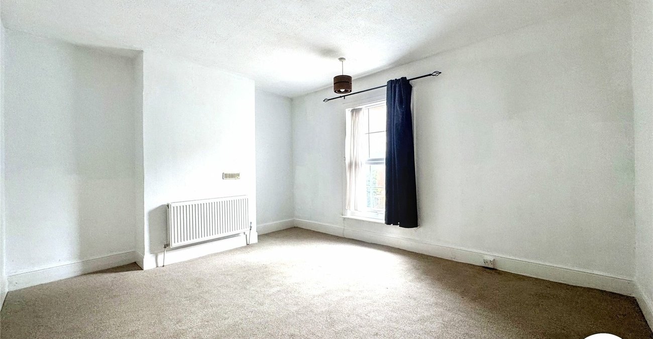 2 bedroom house for sale in Maidstone | Robinson Michael & Jackson