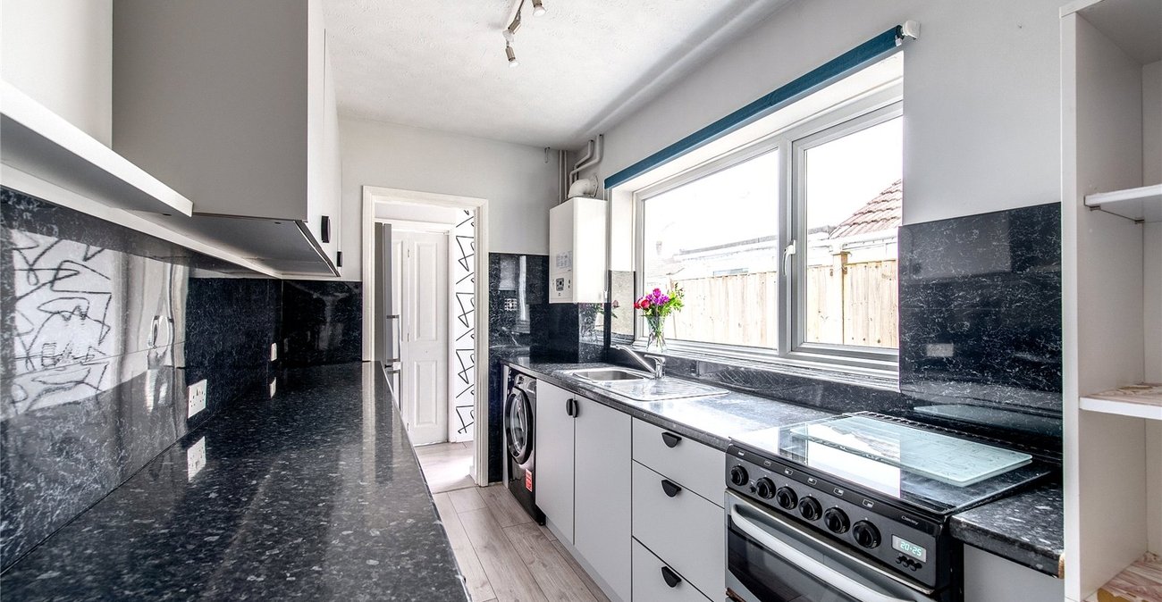 2 bedroom house for sale in Sittingbourne | Robinson Michael & Jackson