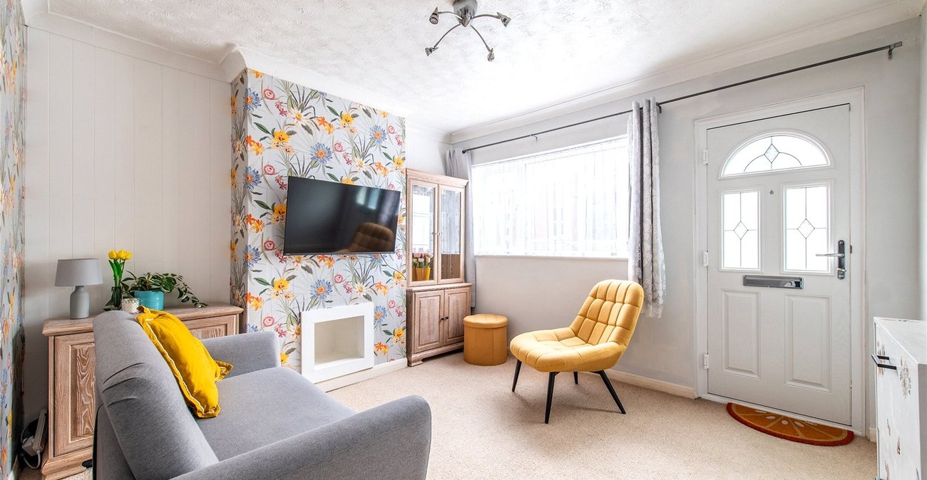 2 bedroom house for sale in Sittingbourne | Robinson Michael & Jackson