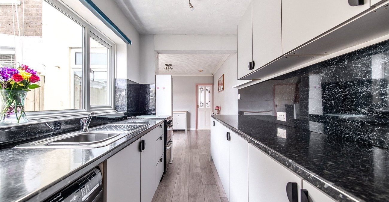2 bedroom house for sale in Sittingbourne | Robinson Michael & Jackson