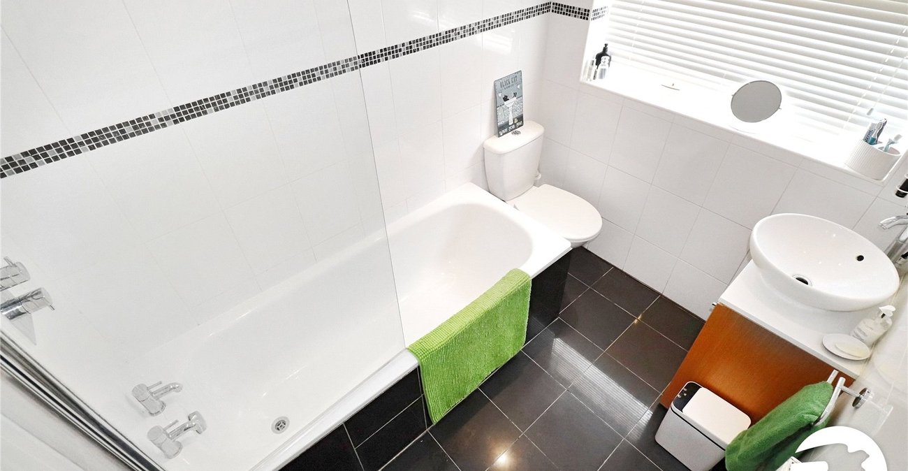 2 bedroom house for sale in Belvedere | Robinson Jackson