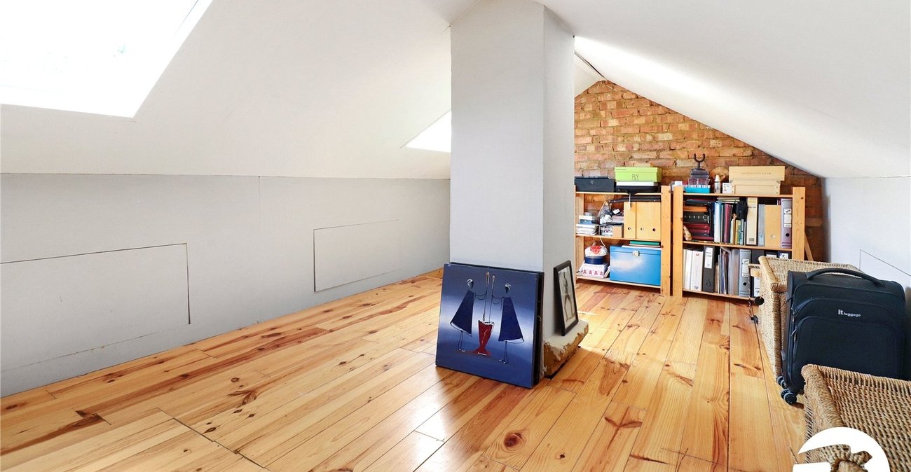 2 bedroom house for sale in Belvedere | Robinson Jackson