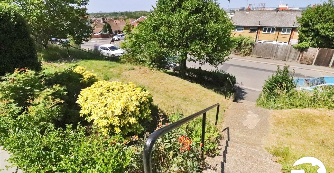 2 bedroom house for sale in Belvedere | Robinson Jackson
