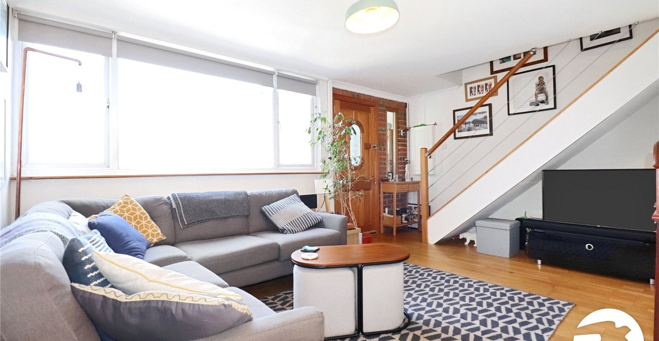2 bedroom house for sale in Belvedere | Robinson Jackson
