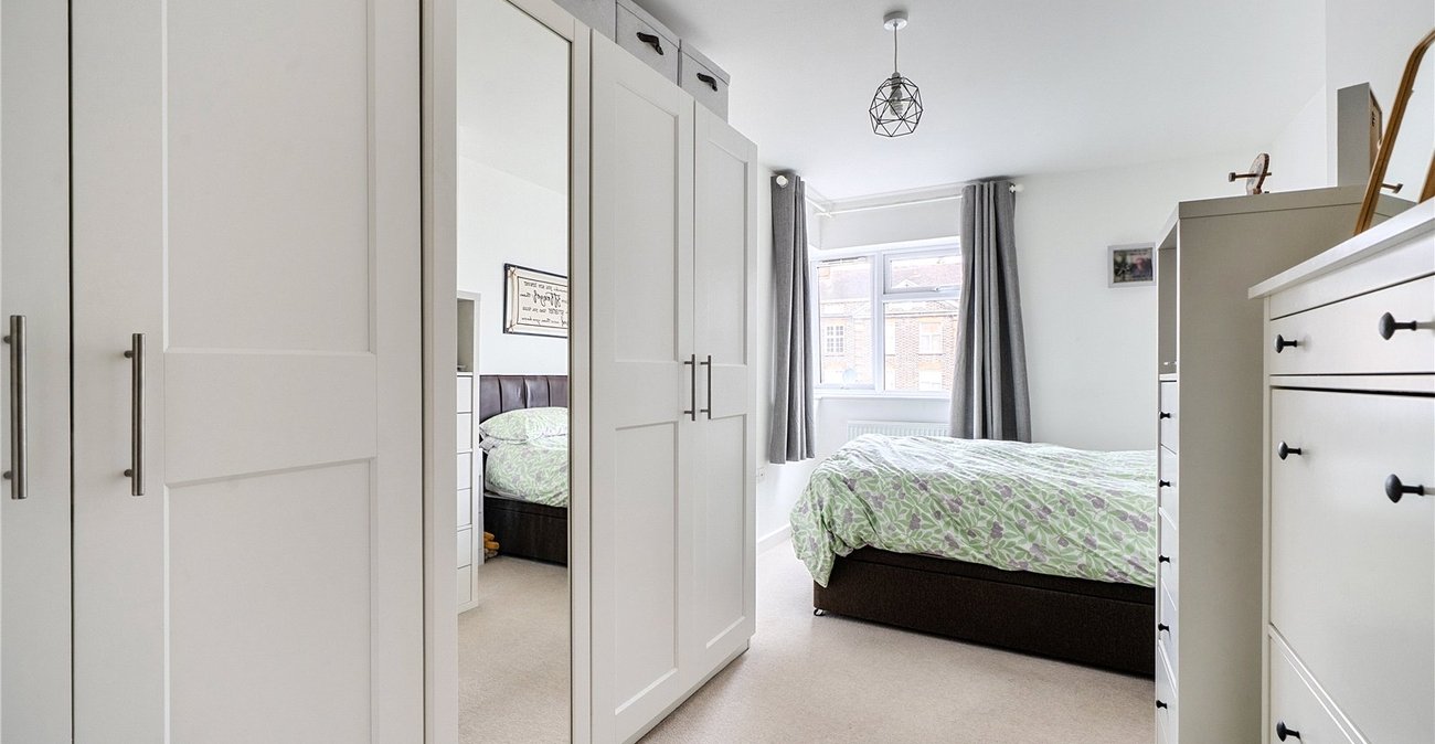 2 bedroom property for sale in Beckenham | Robinson Jackson