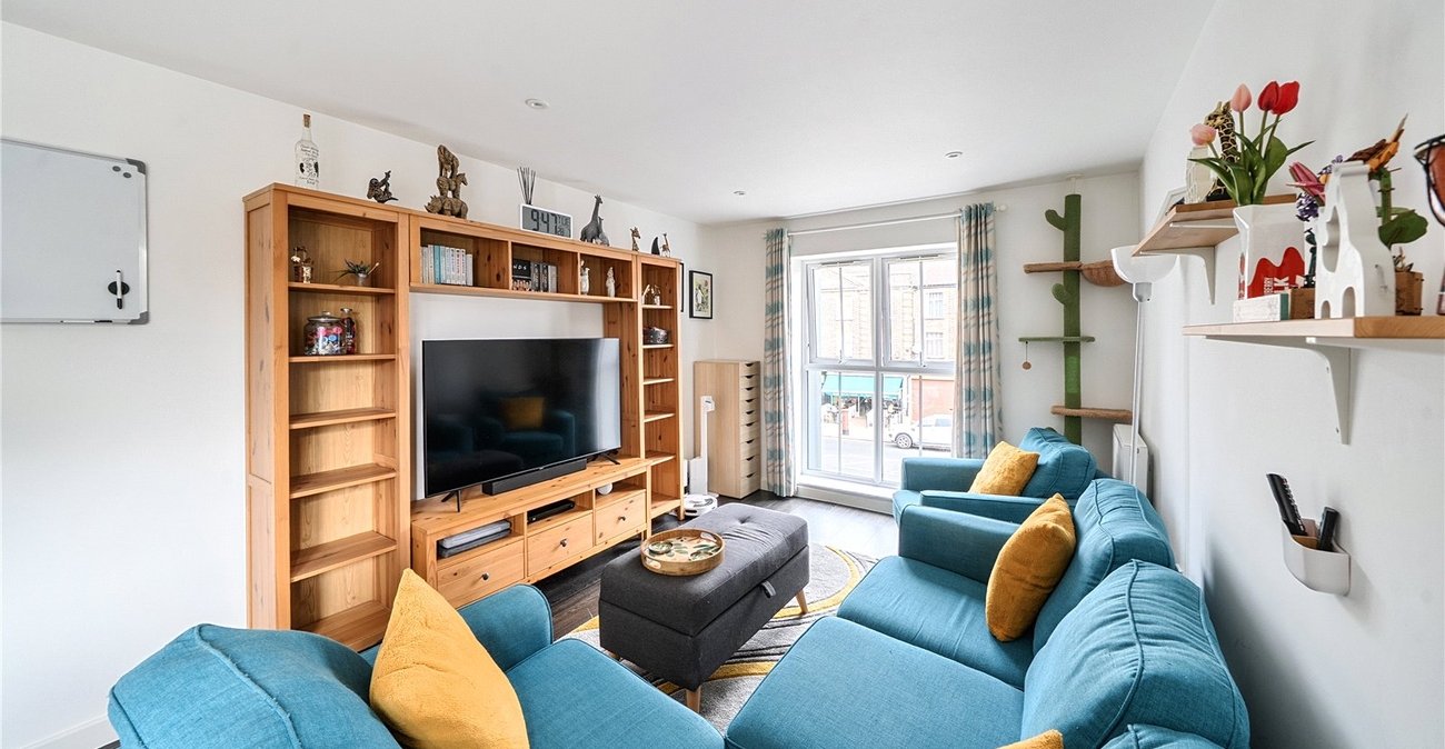 2 bedroom property for sale in Beckenham | Robinson Jackson