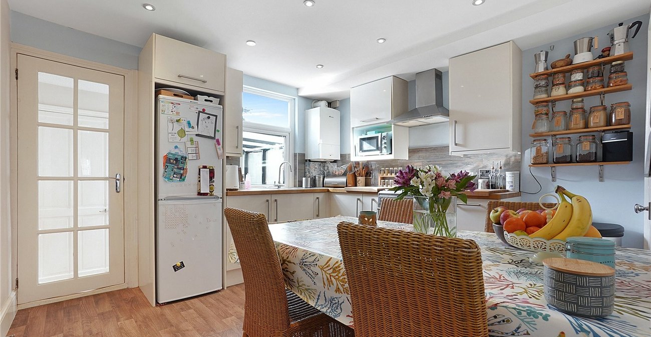 2 bedroom house for sale in Maidstone | Robinson Michael & Jackson