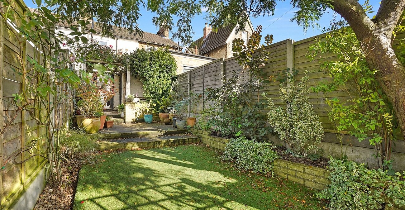 2 bedroom house for sale in Maidstone | Robinson Michael & Jackson