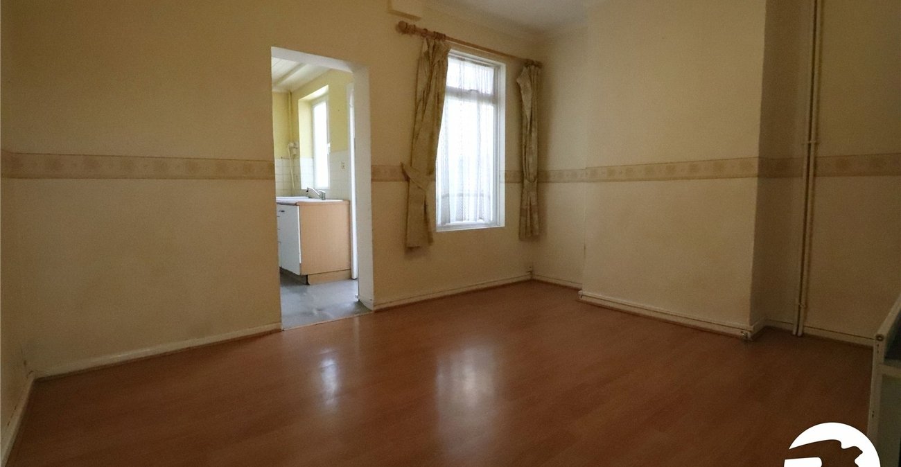 2 bedroom house for sale in Belvedere | Robinson Jackson