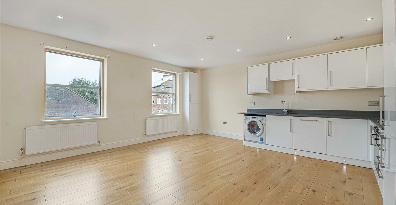 2 bedroom property for sale in Welling | Robinson Jackson