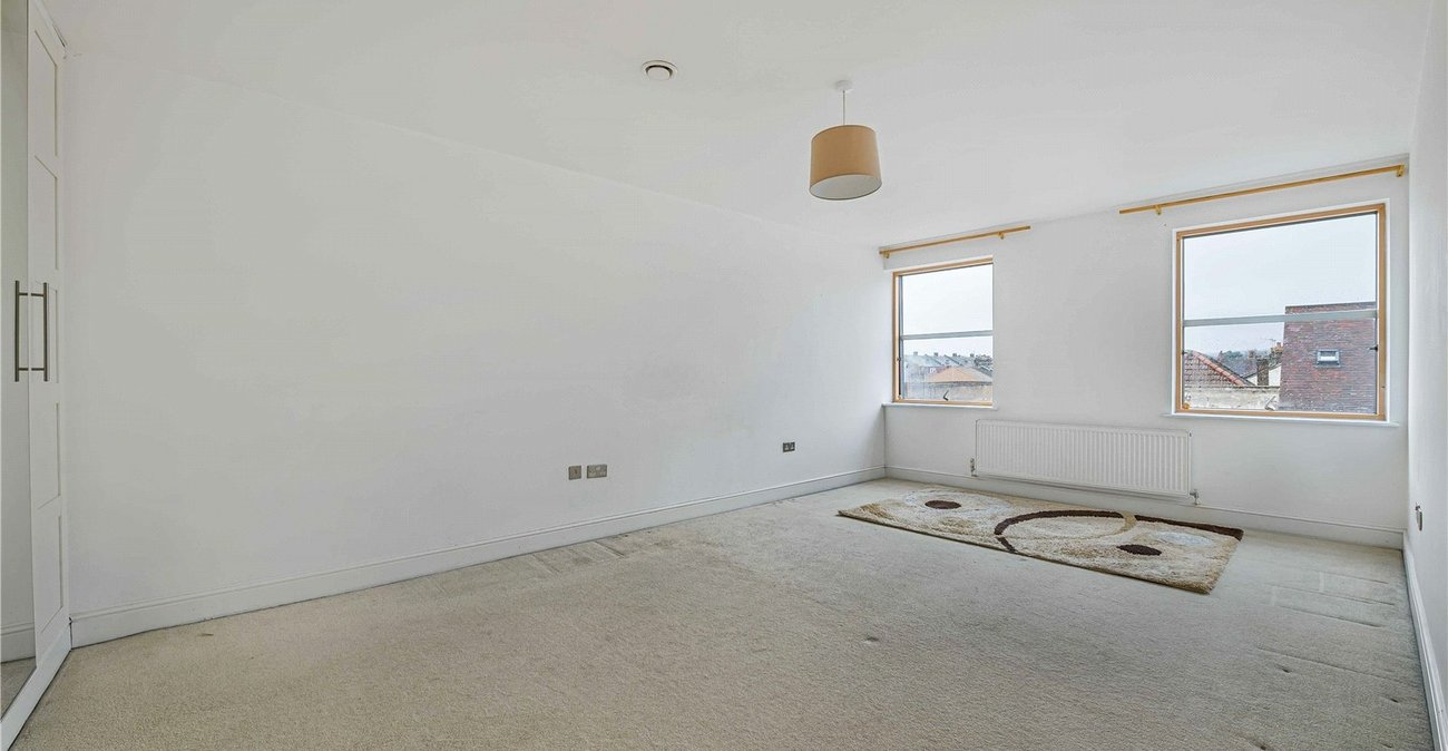 2 bedroom property for sale in Welling | Robinson Jackson