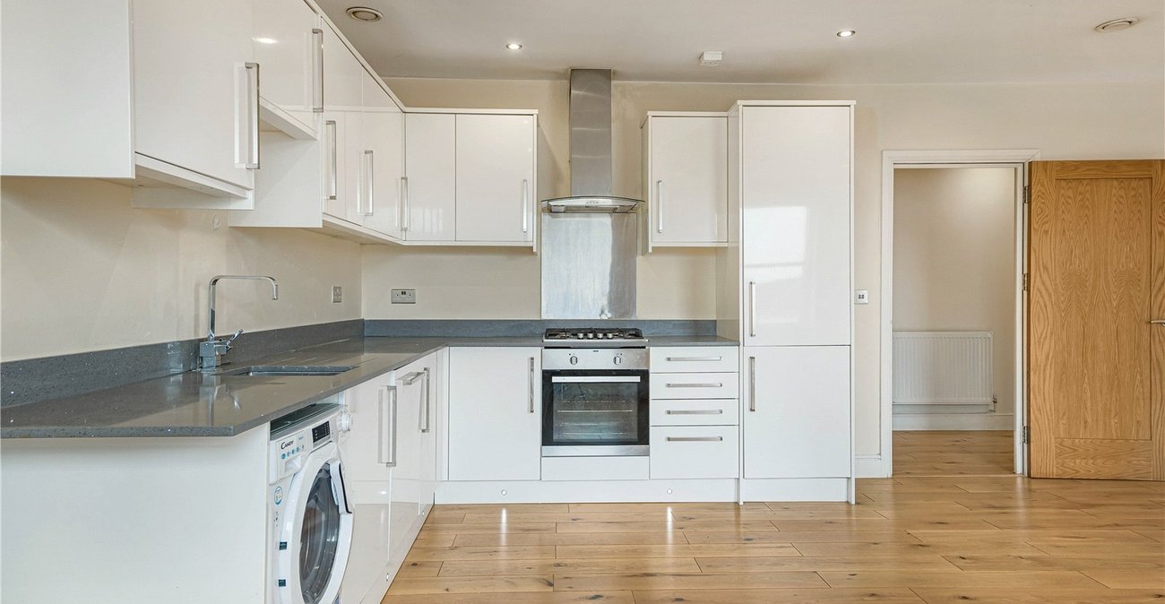 2 bedroom property for sale in Welling | Robinson Jackson