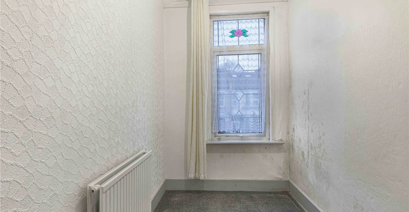 5 bedroom house for sale in Welling | Robinson Jackson