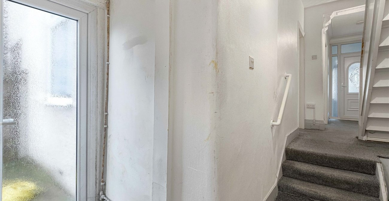 5 bedroom house for sale in Welling | Robinson Jackson