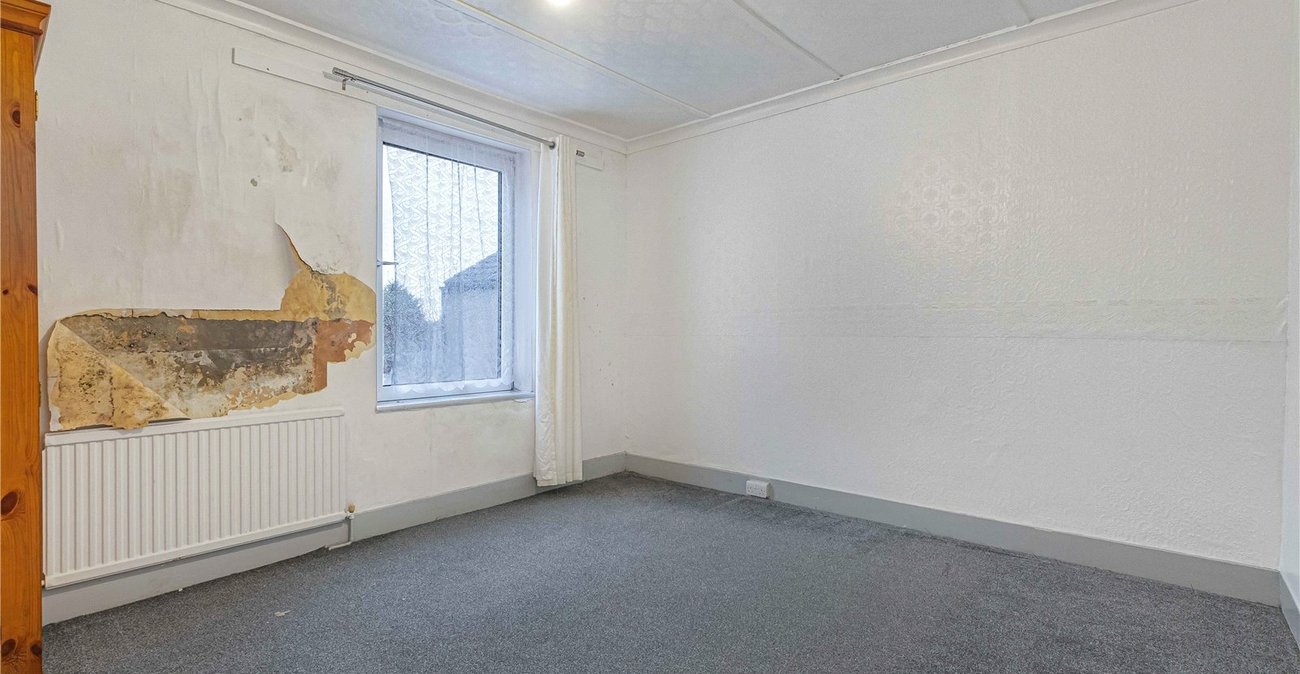 5 bedroom house for sale in Welling | Robinson Jackson