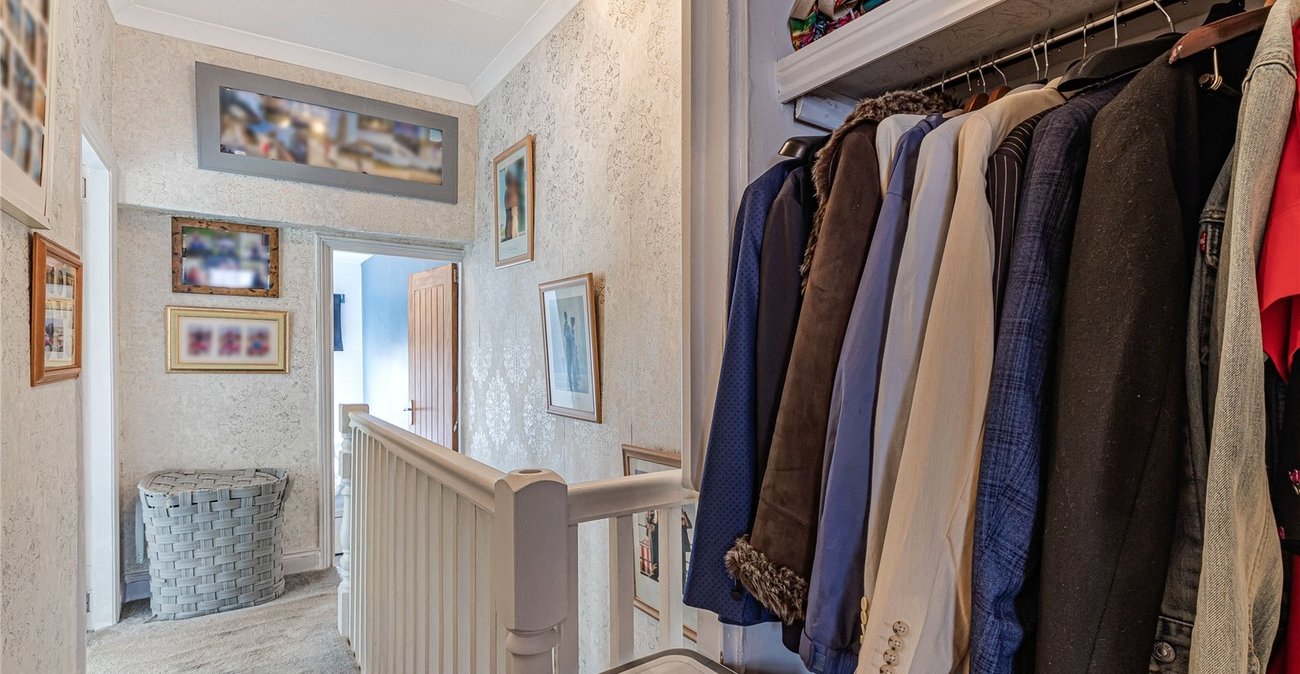 3 bedroom house for sale in Welling | Robinson Jackson