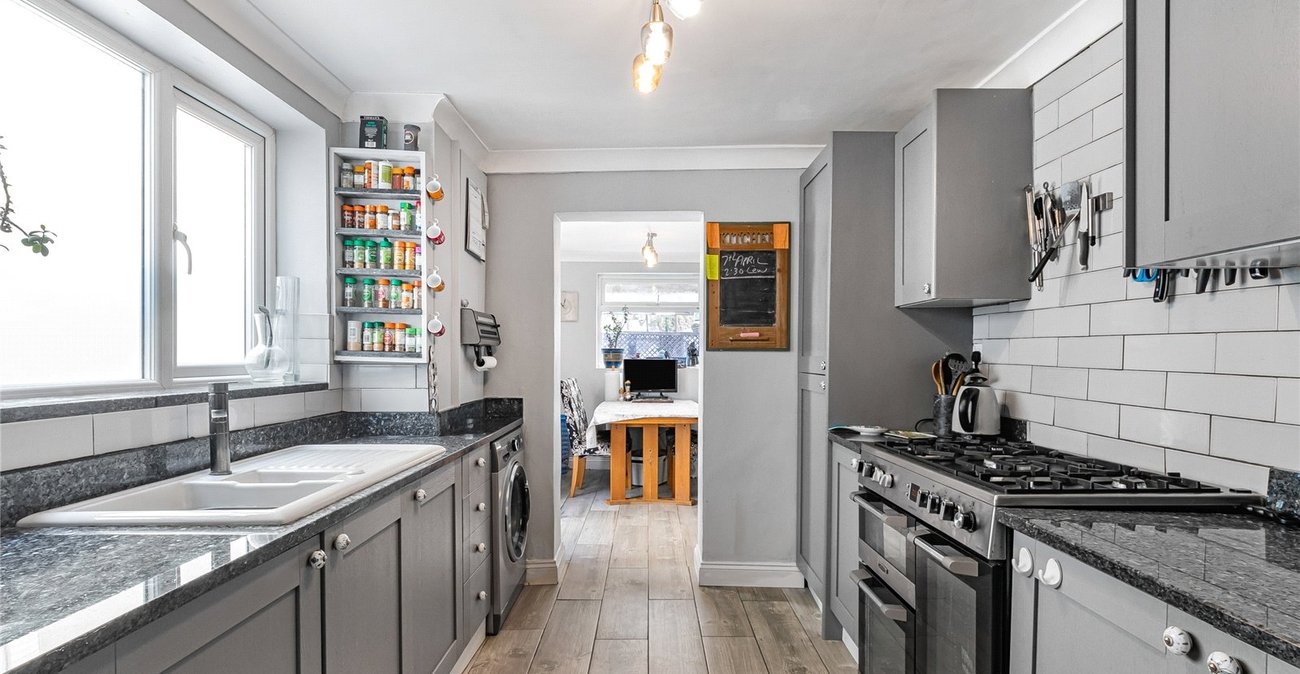 3 bedroom house for sale in Welling | Robinson Jackson