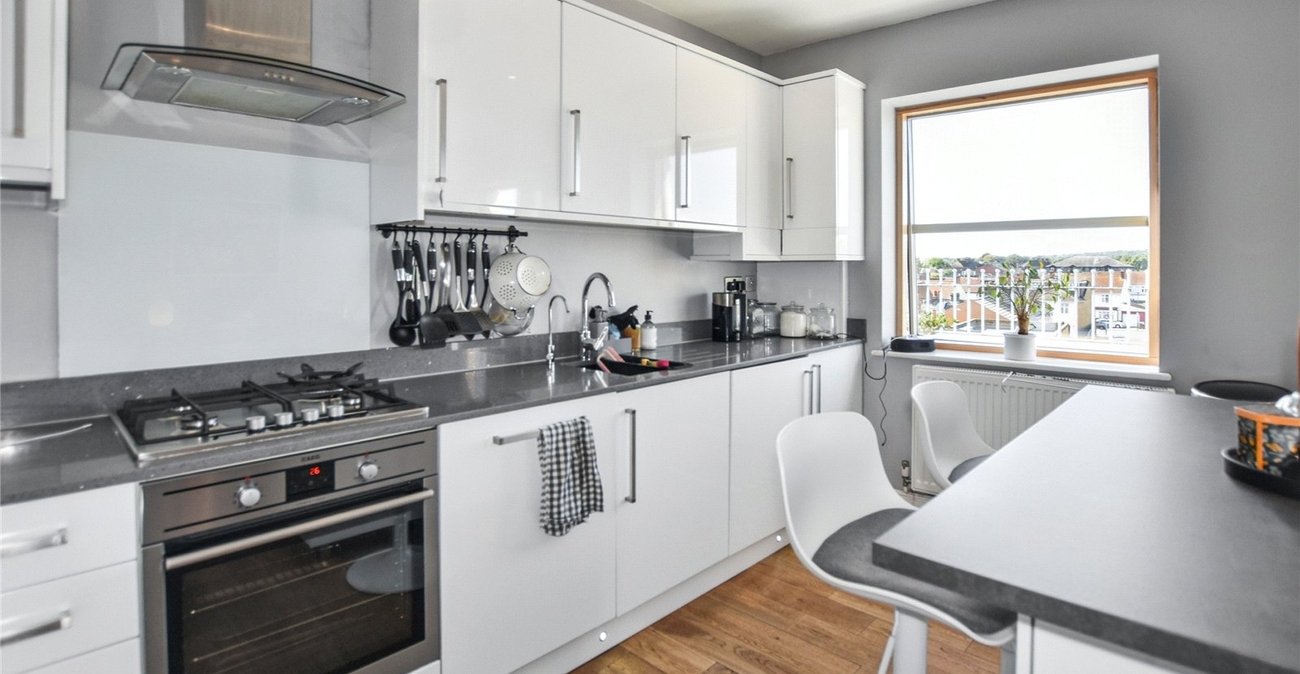 2 bedroom property for sale in Welling | Robinson Jackson