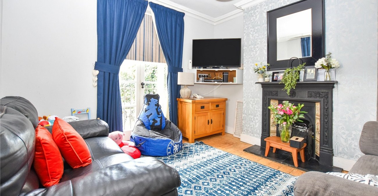 5 bedroom house for sale in Bexleyheath | Robinson Jackson