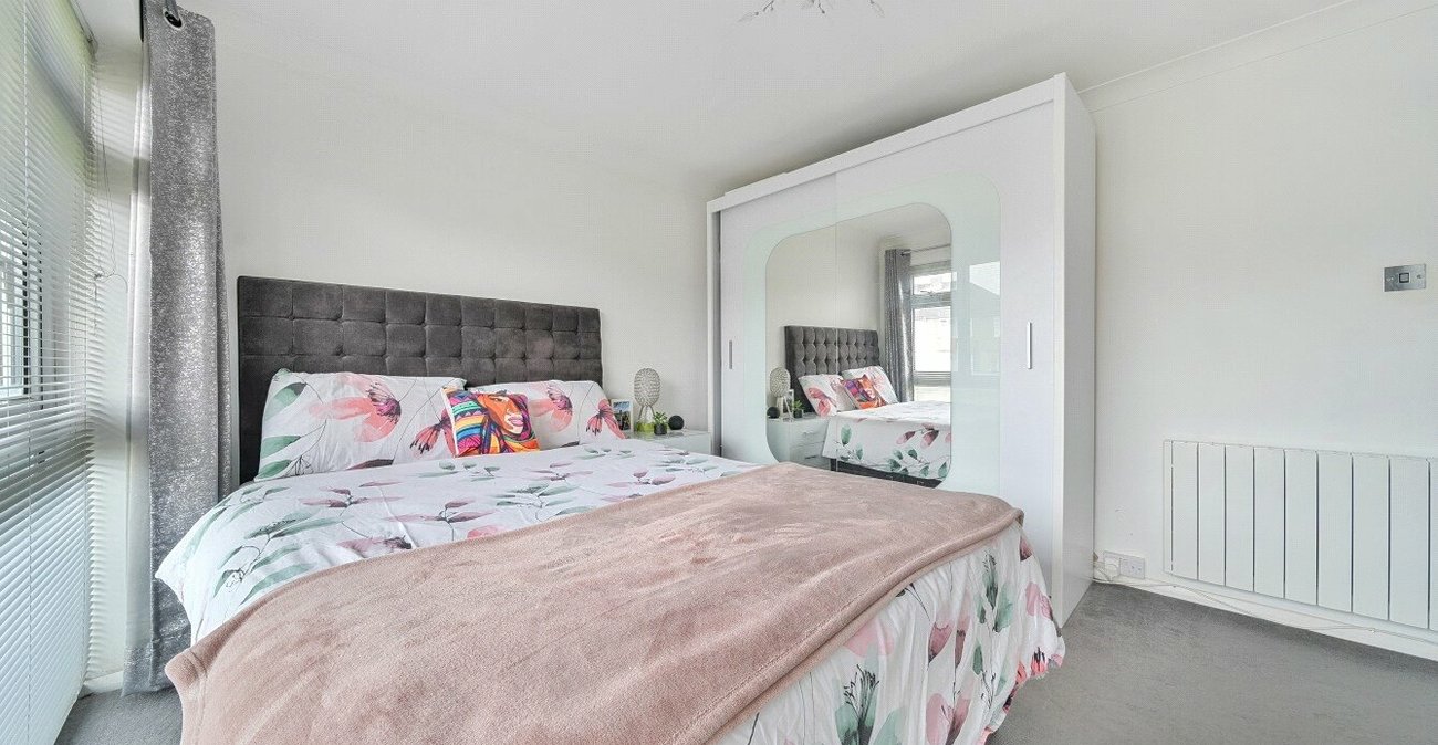 2 bedroom property for sale in Bexleyheath | Robinson Jackson