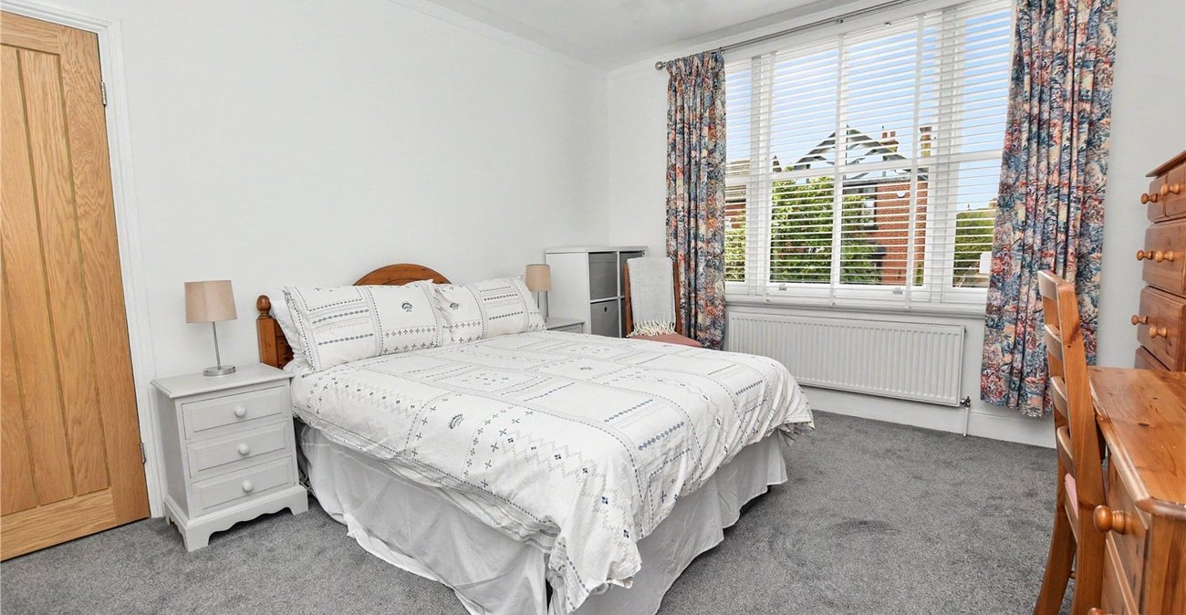 3 bedroom house for sale in Bexleyheath | Robinson Jackson