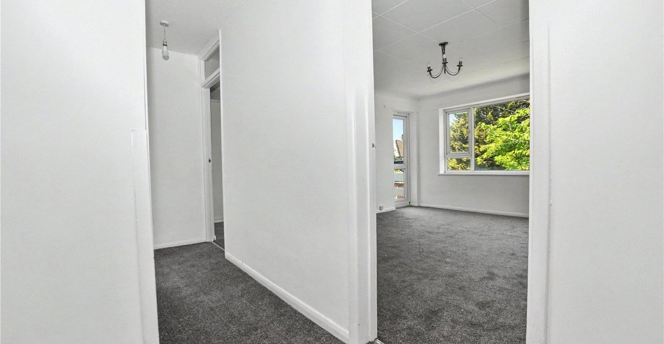 2 bedroom property for sale in Bexleyheath | Robinson Jackson