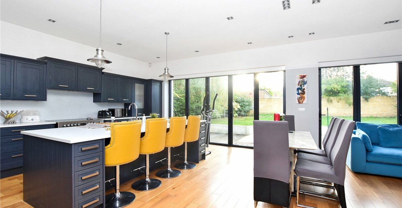 4 bedroom house for sale in Bexleyheath | Robinson Jackson