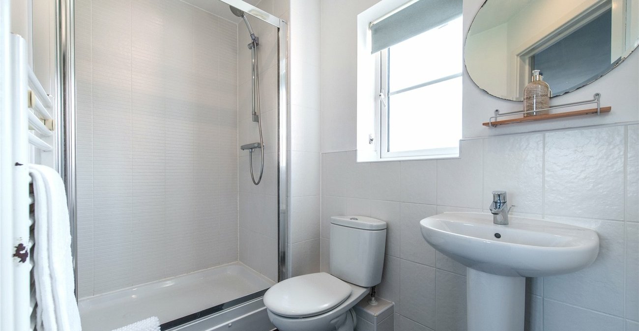 5 bedroom house for sale in Wainscott | Robinson Michael & Jackson